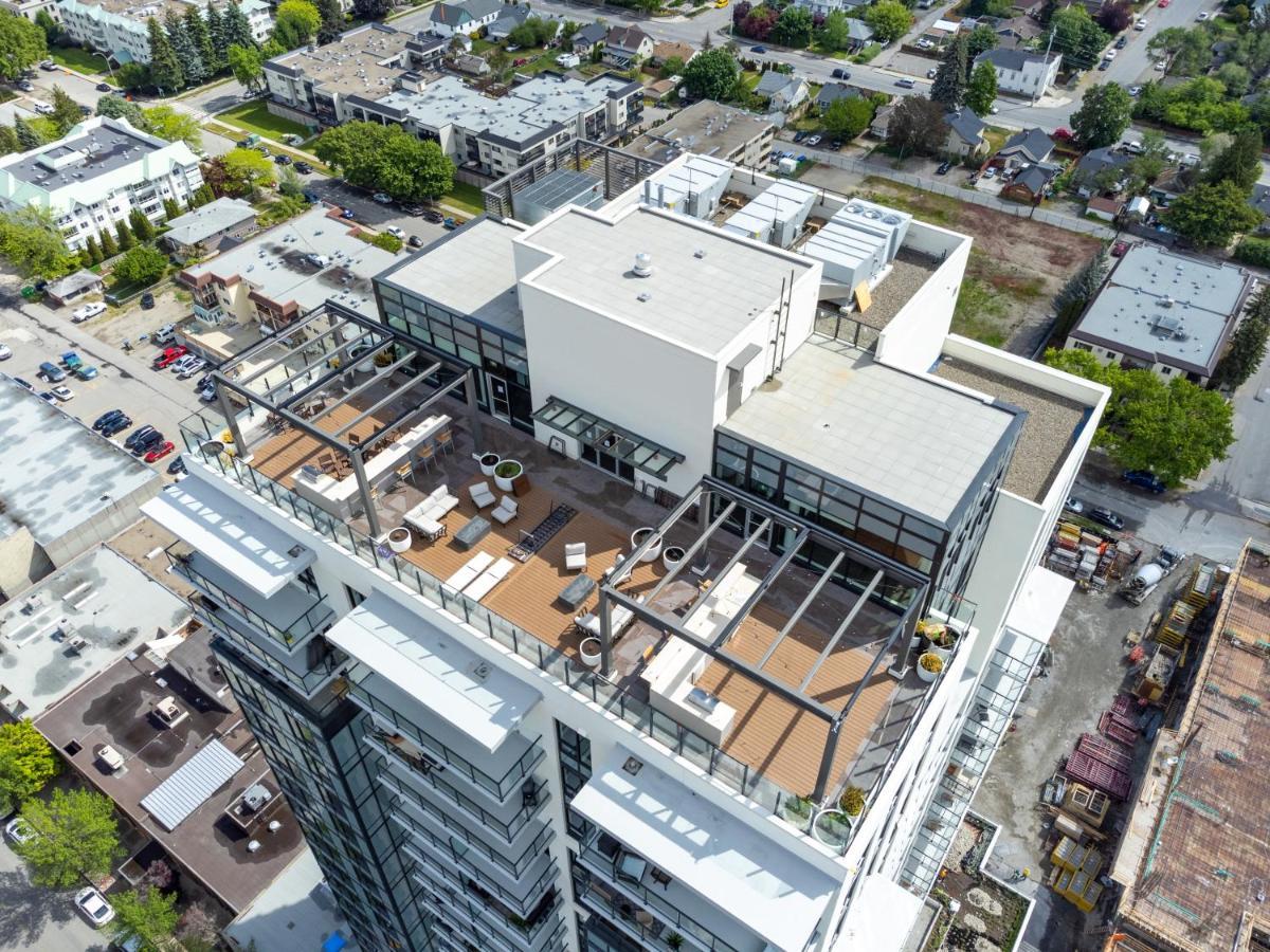 Brand New Luxury Downtown Near The Beach #16 Kelowna Exterior foto